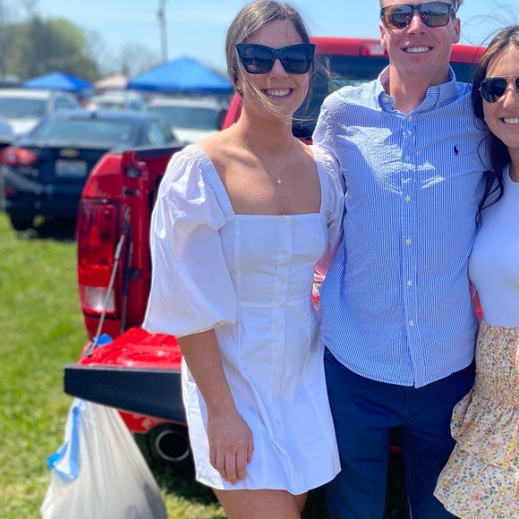 Danielle Bernstein for Macy’s White Button Up Puff Sleeve Babydoll Dress Size 2 - Picture 7 of 7